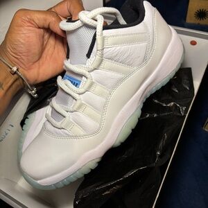 Jordan Women's Sneakers - White and Black - Size 7Y = 9Women